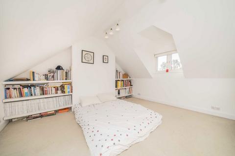 94 Orme Road, Kingston Upon Thames, KT1 3SB