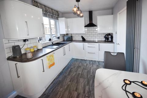 3 bedroom semi-detached house for sale, Station Road, Firsby PE23