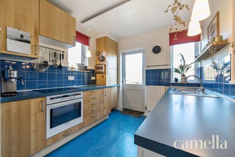 4 bedroom semi-detached house for sale, Worcester Park, Bath BA1