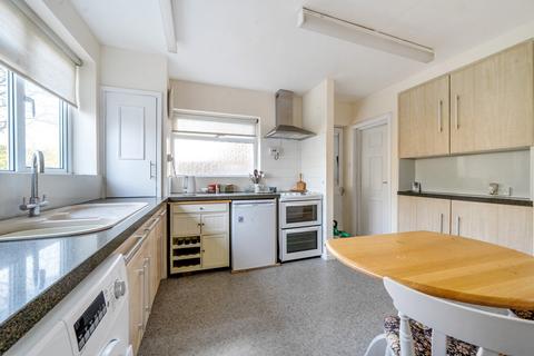 3 bedroom semi-detached house for sale, Leeside, Barnet, EN5