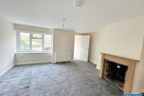 2 bedroom terraced house to rent, Gowmans Terrace, North Tawton, Devon