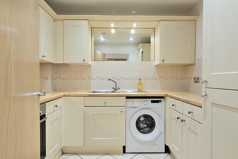 2 bedroom apartment for sale, Hipley Street, Old Woking, Woking, Surrey, GU22