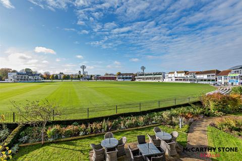 2 bedroom apartment for sale, Freeman House, Keepers Close, Canterbury