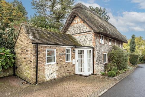 2 bedroom cottage for sale, Church Lane, Great Kimble HP17