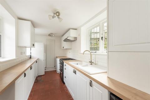 2 bedroom cottage for sale, Church Lane, Great Kimble HP17