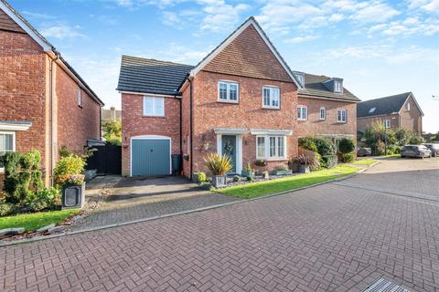 4 bedroom detached house for sale, Beech Court Gardens, Loose, Maidstone