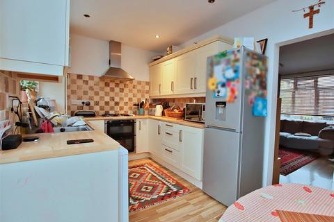 2 bedroom terraced house for sale, Wentbridge Path, Borehamwood