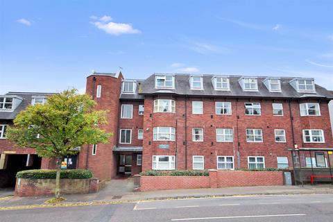 1 bedroom flat for sale, Ditchling Road, Brighton, East Sussex