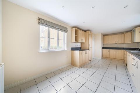 4 bedroom detached house for sale, Pippin Close, Canterbury CT3