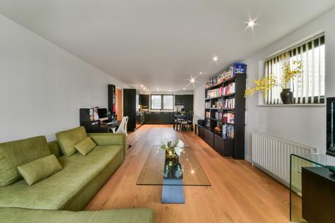 1 bedroom apartment for sale, Westferry Road, London, E14