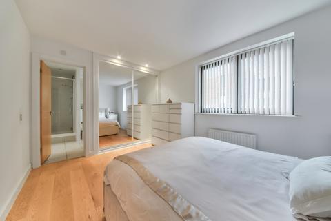 1 bedroom apartment for sale, Westferry Road, London, E14