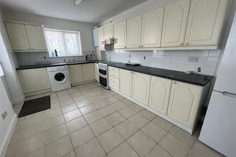 3 bedroom terraced house to rent, York Road, Torpoint PL11