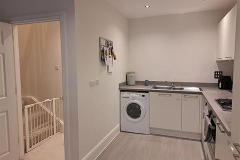 Woodcote Side, Epsom, Surrey