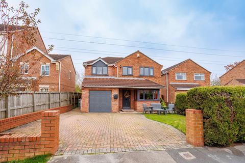 5 bedroom detached house for sale, Wensleydale Drive, York YO10