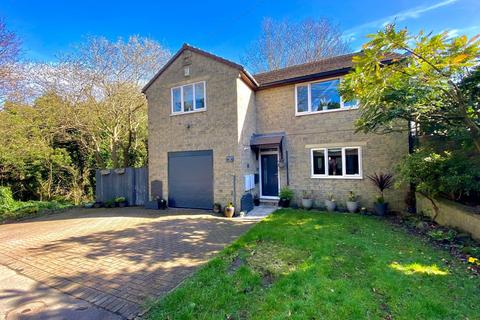 5 bedroom detached house for sale, Benn Lane, Longwood, Huddersfield