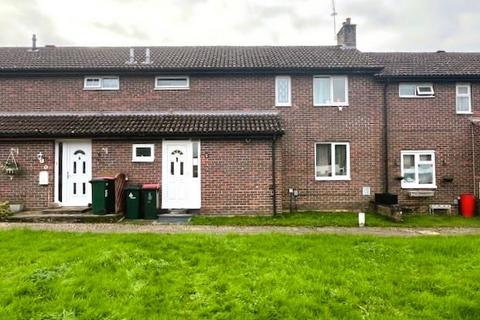 3 bedroom terraced house to rent, Masefield Road, Crawley RH11