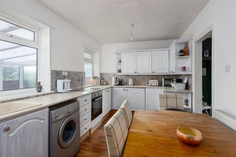 2 bedroom terraced house for sale, West Villas, Burstwick