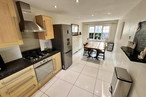 3 bedroom detached house for sale, Cavendish Court, Brandon, Durham