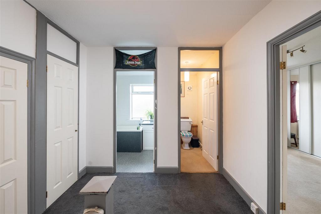3 Lyndhurst Road internals-5.jpg
