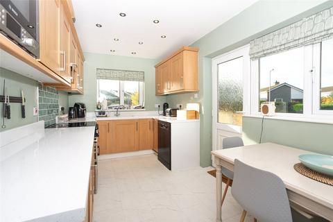 2 bedroom bungalow for sale, Breeze Hill, Benllech, Tyn-y-Gongl, Isle of Anglesey, LL74