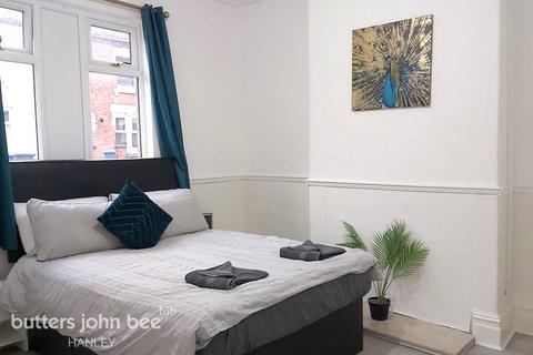 3 bedroom terraced house for sale, Gilman Street, Hanley, Stoke-On-Trent ST1 3PL