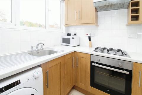 2 bedroom apartment to rent, Brighton Road, Purley, CR8