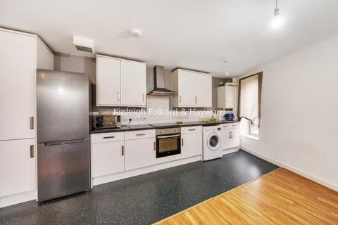 2 bedroom apartment to rent, Westmoreland Road Walworth SE17