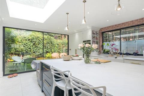 5 bedroom detached house for sale, Fordwych Road, London, NW2