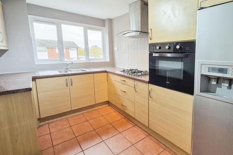 3 bedroom semi-detached house for sale, Redwood Drive, Burntwood