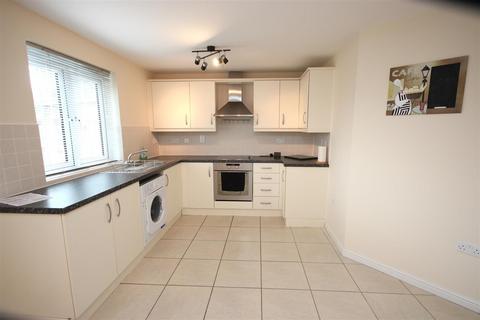 2 bedroom apartment for sale, Regency Court, Rushden NN10