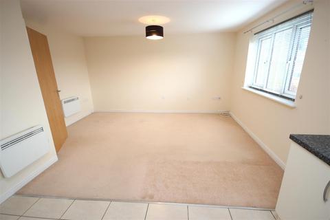 2 bedroom apartment for sale, Regency Court, Rushden NN10