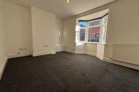 3 bedroom house to rent, Beaconsfield Road, Christchurch, BH23