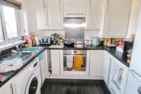 2 bedroom flat for sale, Edendale Avenue, Blyth, Northumberland, NE24 5HS