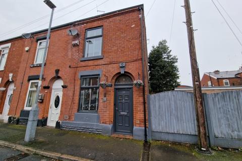 3 bedroom end of terrace house to rent, Cecil Street, Dukinfield, Cheshire, SK16