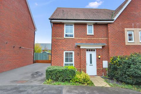 3 bedroom semi-detached house to rent, Donnington Road, Burton Latimer NN15