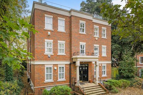 4 bedroom flat for sale, Cholmeley Park, Highgate