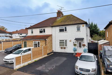 4 bedroom semi-detached house for sale, Rodney Road, Ongar