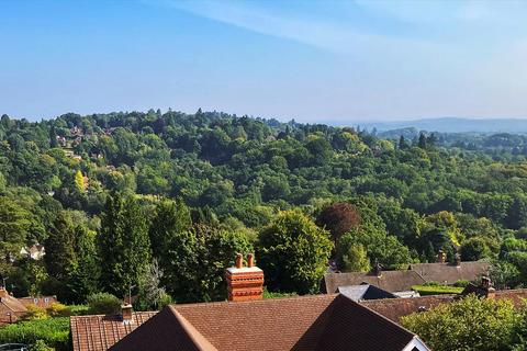 3 bedroom detached house for sale, Haslemere Heights, Hill Road, Haslemere, Surrey, GU27