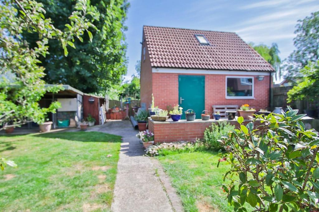 Briar Wood, Keyingham, HU12 9 ST