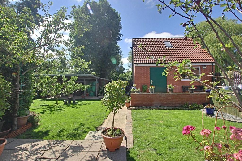Briar Wood, Keyingham, HU12 9 ST