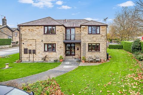 1 bedroom flat for sale, Ghyll Royd, Guiseley, Leeds, West Yorkshire, LS20