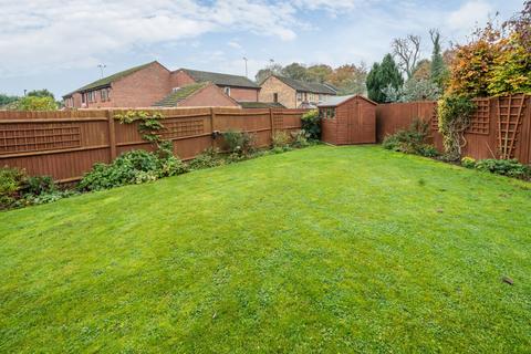 4 bedroom detached house for sale, Cedar Drive, Horsham RH13