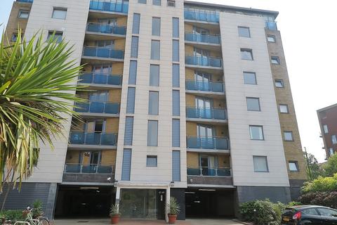 2 bedroom apartment to rent, Plough Way, Surrey Quays SE16