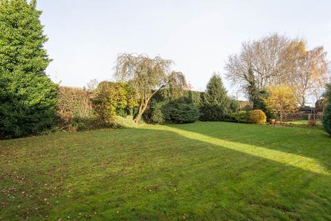 12 Heather Close, Calow, Chesterfield, S44 5TJ