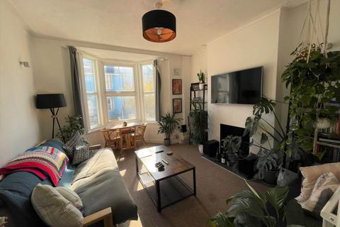 1 bedroom flat to rent, Upper Lewes Road, Brighton, East Sussex