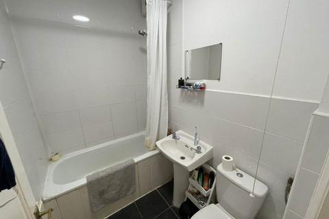 1 bedroom flat to rent, Upper Lewes Road, Brighton, East Sussex