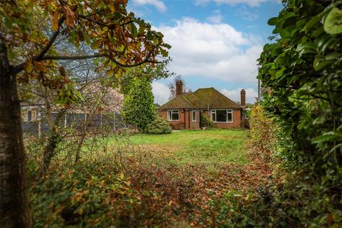 3 bedroom bungalow for sale, Mill Chase Road, Bordon, Hampshire, GU35