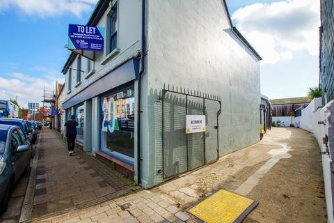 Office to rent, Rear Of 20 The Hornet, Chichester, West Sussex, PO19