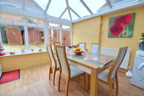 3 bedroom end of terrace house for sale, East Grinstead, West Sussex, RH19