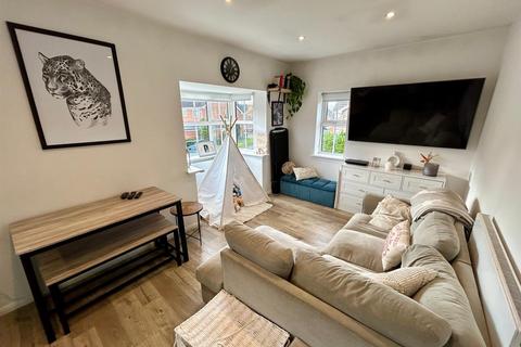36 Osprey Road, Waltham Abbey, EN9 3TY